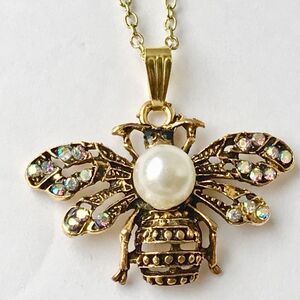 Gold Bumble Bee Pendant Necklace 18" Insect Queen Bea Vintage Style Pearl Plated
